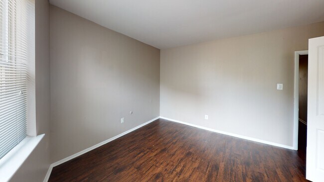 Building Photo - 924 E Passyunk Ave