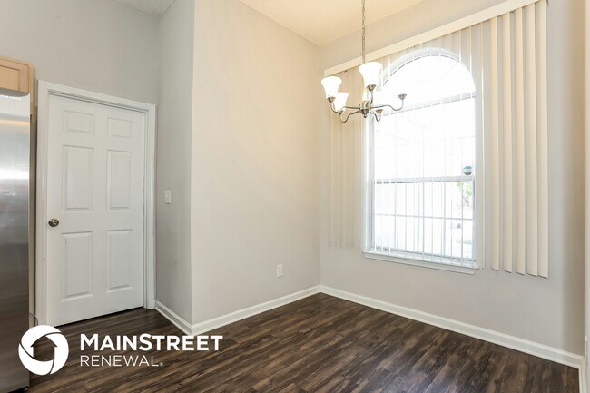 Foto del edificio - 3757 Woodbriar Dr