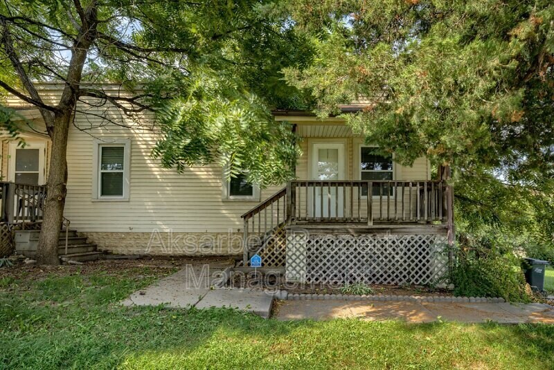 7726 Main St, Ralston, NE 68127 House Rental in Ralston, NE