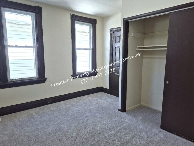 Foto del edificio - 1708 5th Ave