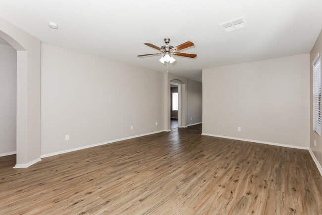 Building Photo - 11114 E Arbor Ave