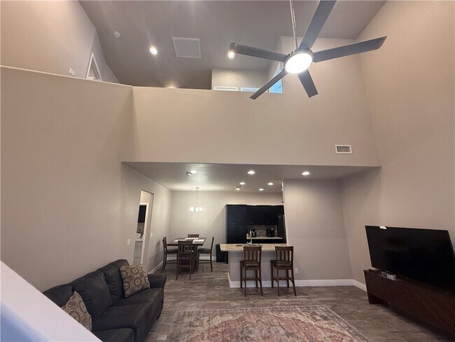 Foto del edificio - 3289 Tierra del Sol Dr