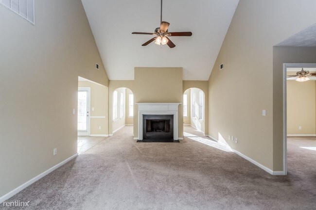 Building Photo - 5020 Towne Park Dr