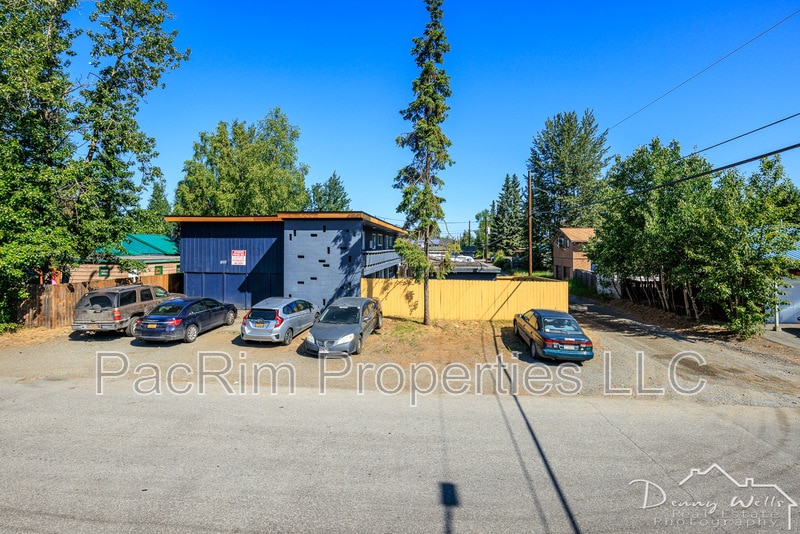 Primary Photo - 1807 W 36th Ave