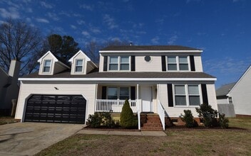 Building Photo - 204 Knell's Ridge Dr