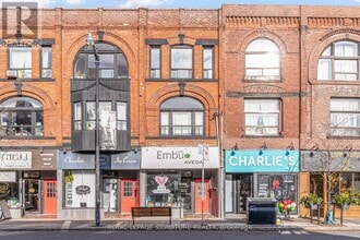 Building Photo - 3038 Dundas St W