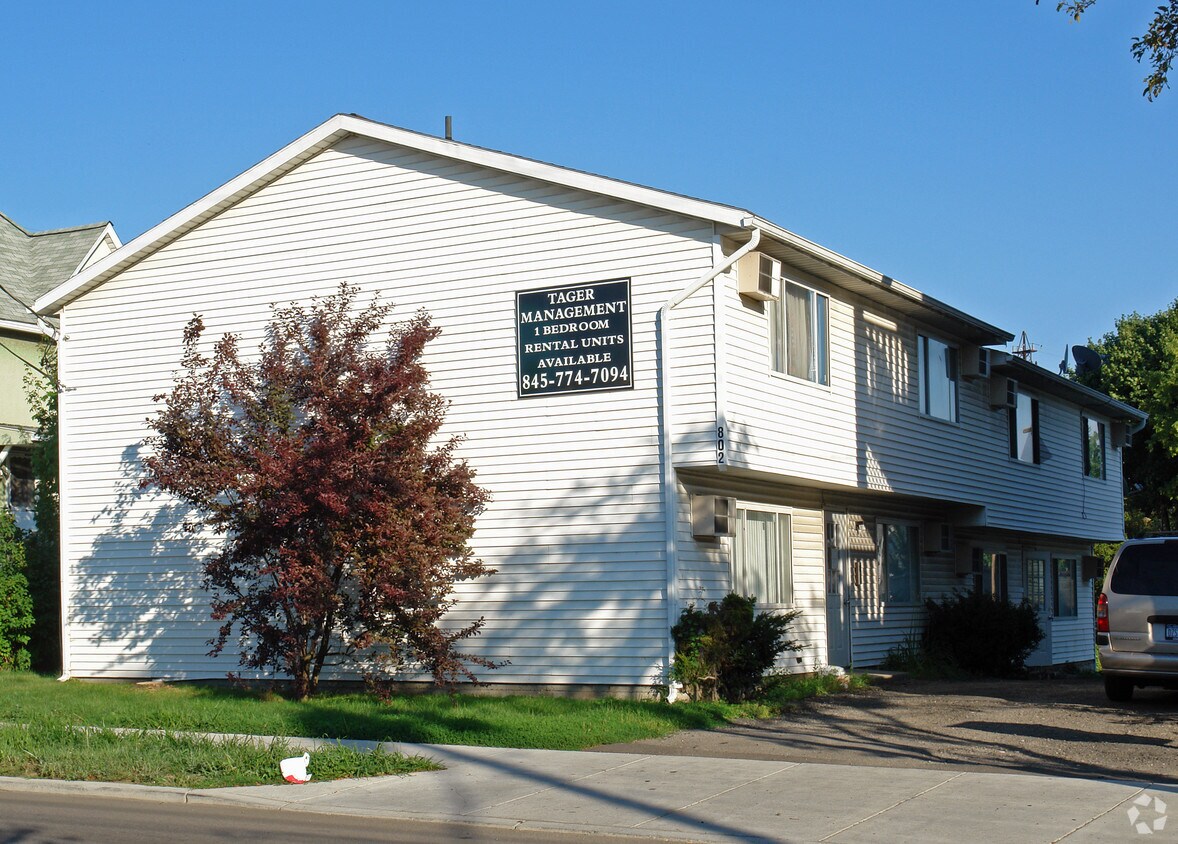 802 North St, Endicott, NY 13760 Apartments in Endicott, NY