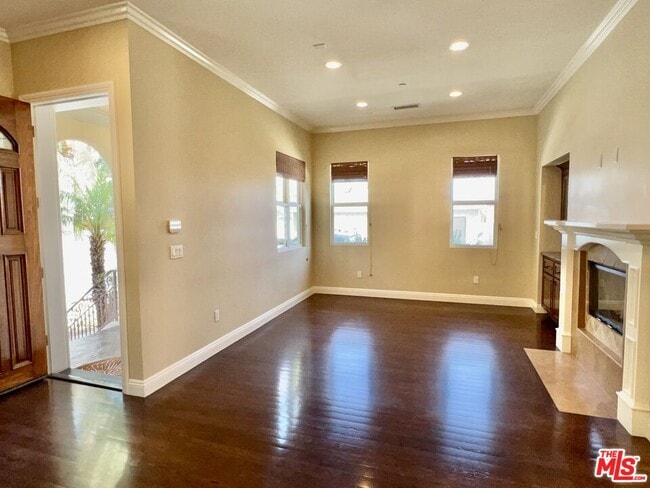 Foto del edificio - 3844 Tilden Ave