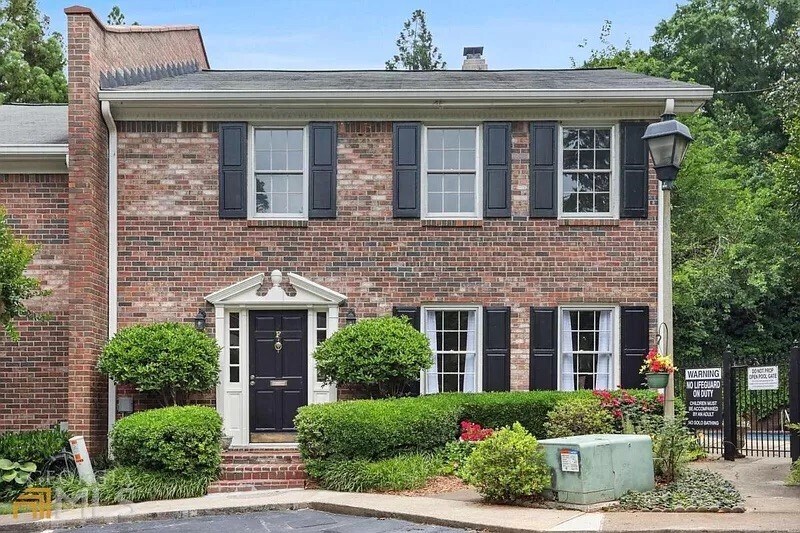 Foto principal - 1105 Clairemont Ave