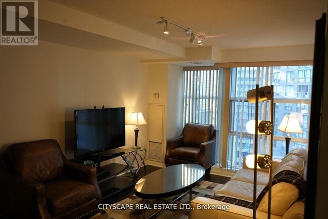 Building Photo - 11 St Joseph St