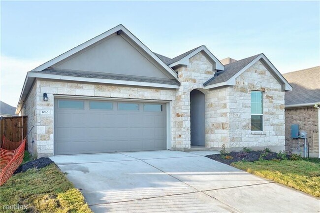 Foto del edificio - 4 br, 2 bath House - 1016 Bear Track Loop