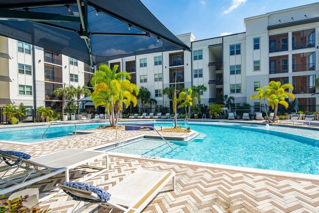 Foto del edificio - 8936 Williams Cir