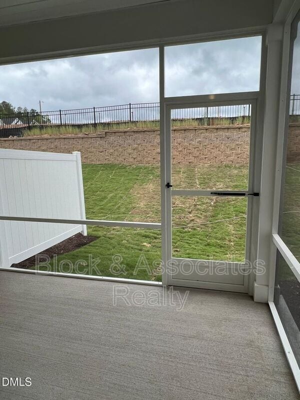 Building Photo - 1212 Pate Farm Ln