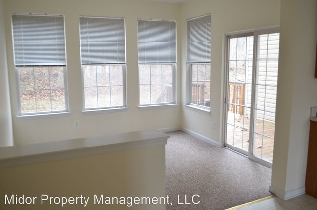Building Photo - 3 br, 2.5 bath House - 360 Bruaw Drive