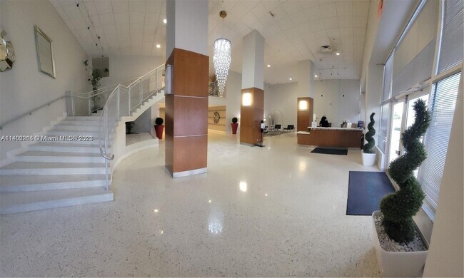 Building Photo - 3000 S Ocean Dr