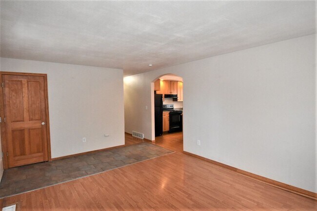 Building Photo - 2956 S Jasper St