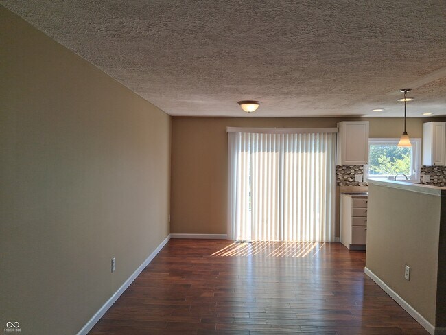 Foto del edificio - 8307 Castle Farms Rd