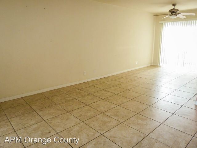 Building Photo - 9792 Continental Dr