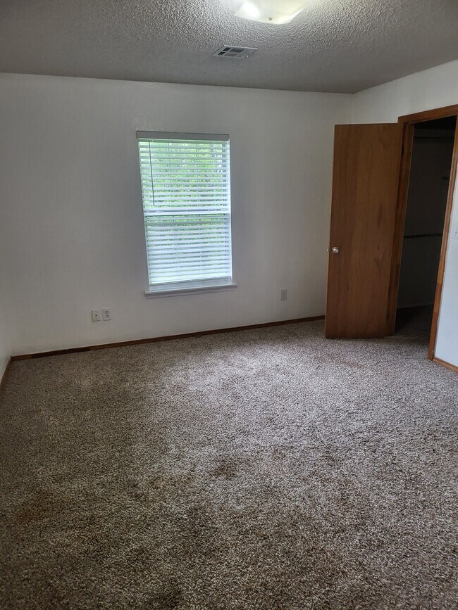 Foto del edificio - 1211 North Willow Drive