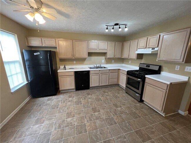 Foto del edificio - 1431 Shiloh Way NW