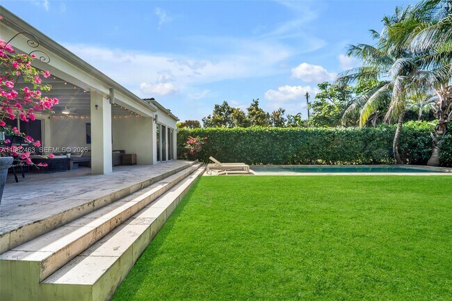 Foto del edificio - 540 SW 27th Rd