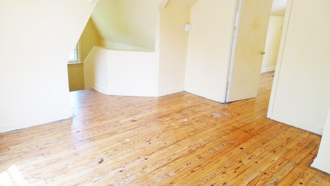 Foto del edificio - Convenient Showings — No Appointment Needed!