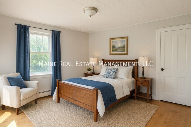 Building Photo - 445 Main St