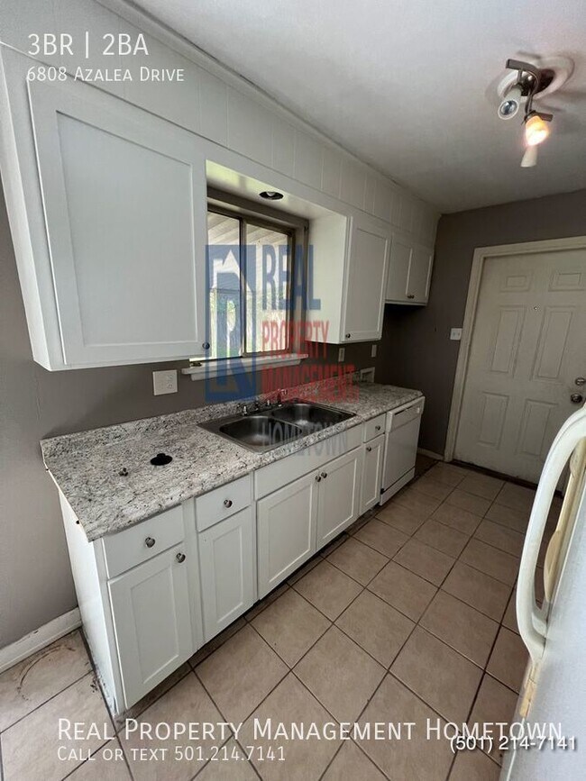 Foto del edificio - Newly Remodeled 3-bedroom 2-bath home in L...