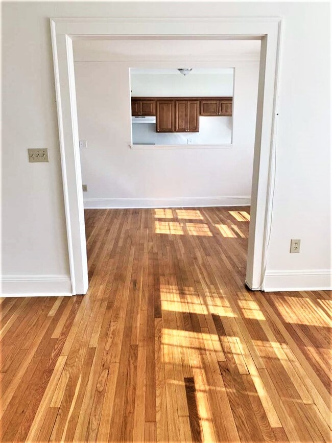 Building Photo - Kenton Apartments