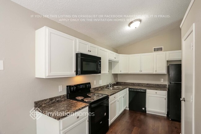 Building Photo - 10314 Brockton Dr