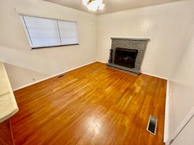Building Photo - 412 W Buena Vista Rd