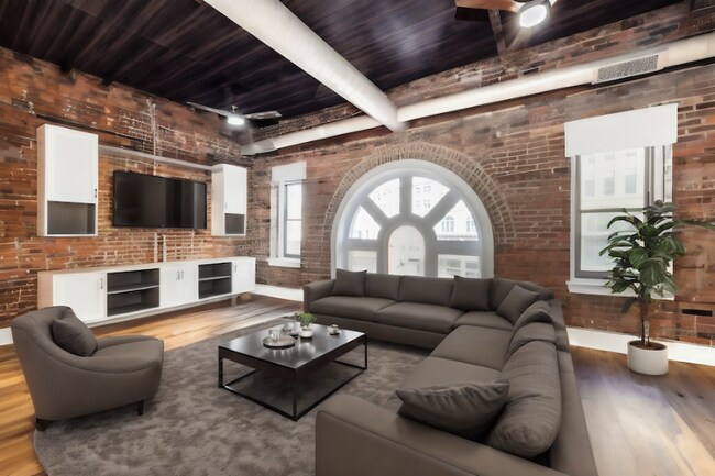 Foto del edificio - 828 Huron Rd E