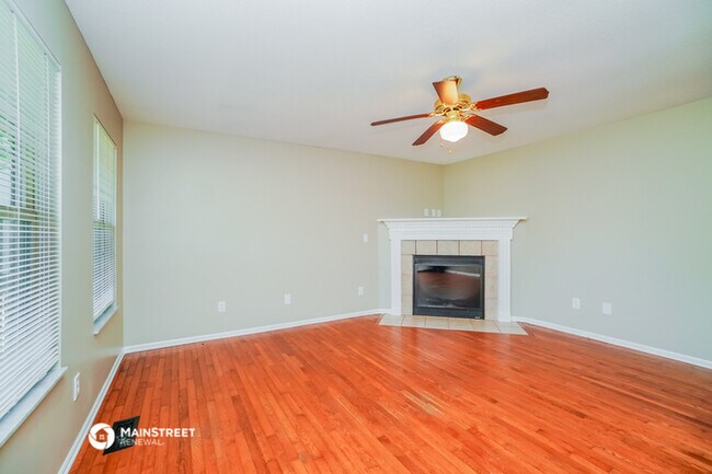 Foto del edificio - 1218 Idlewild Dr