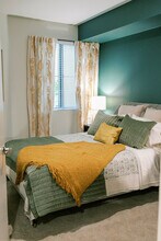 Building Photo - Bolsa Row Apartments