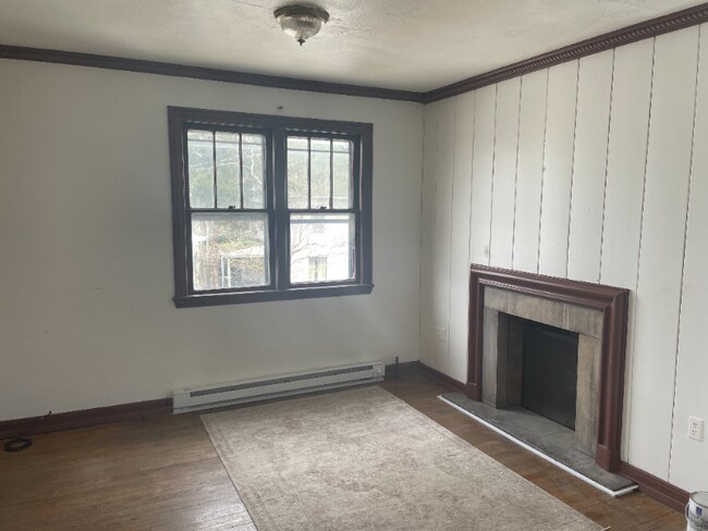 Building Photo - 193 9th St