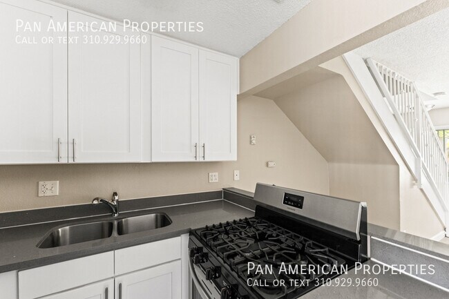 Foto del edificio - 15443 Van Buren St