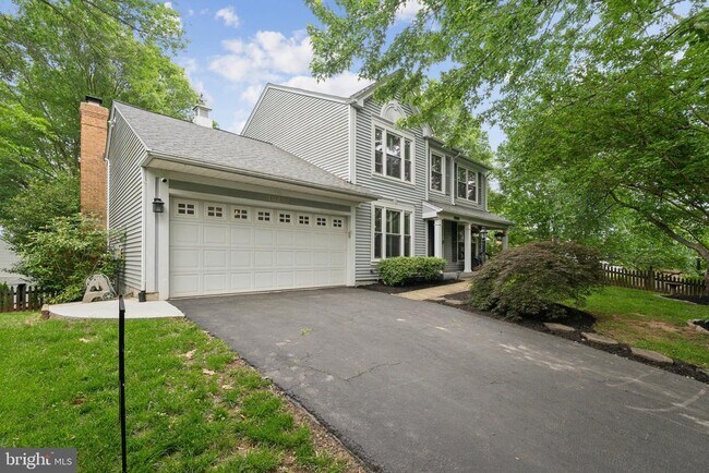 Foto del edificio - 10719 Sugar Meadow Dr