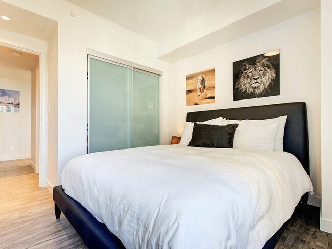 Photo du bâtiment - 4733 Hazel St