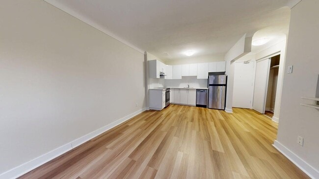 Interior Photo - Arbor Village - 1196 Shillington