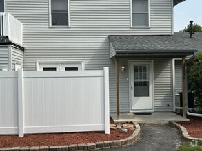 Building Photo - 2330 Carnation Dr