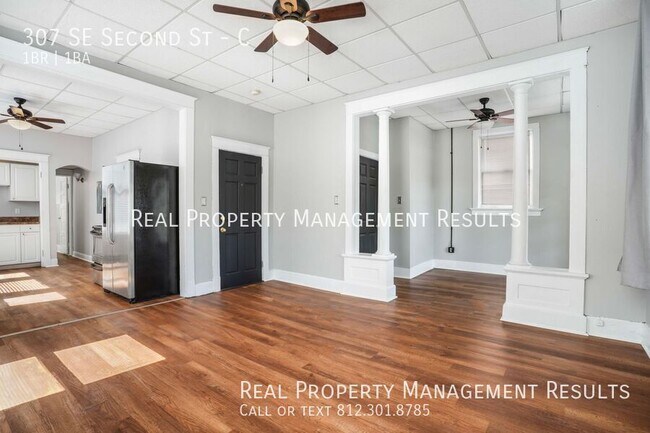 Foto del edificio - 307 SE 2nd St