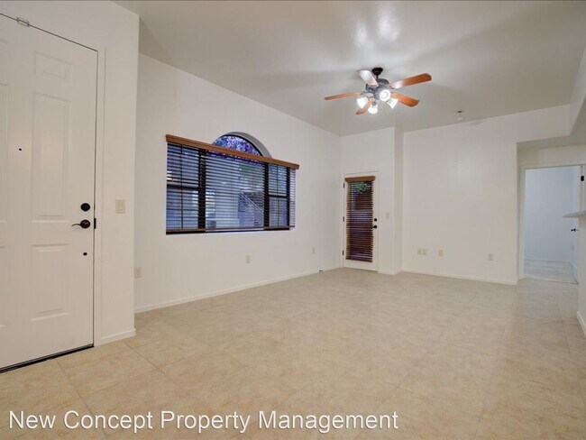 Building Photo - 2 br, 2 bath House - 2018 E. River Rd Unit...