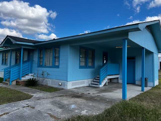 Building Photo - 1018 S Mire Ave