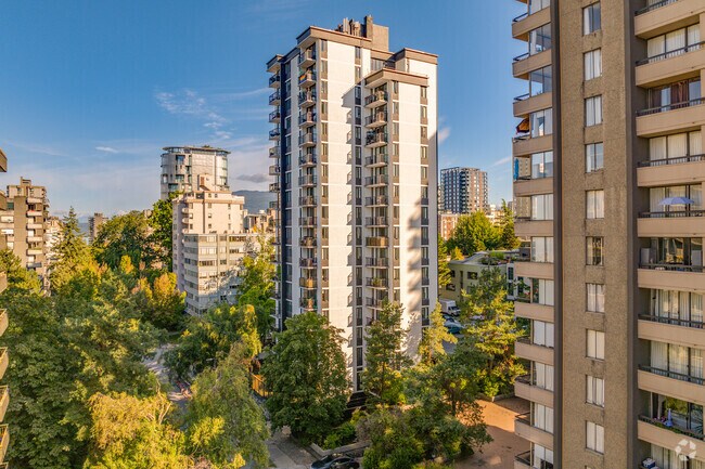 Photo du bâtiment - 1320 Bute Street