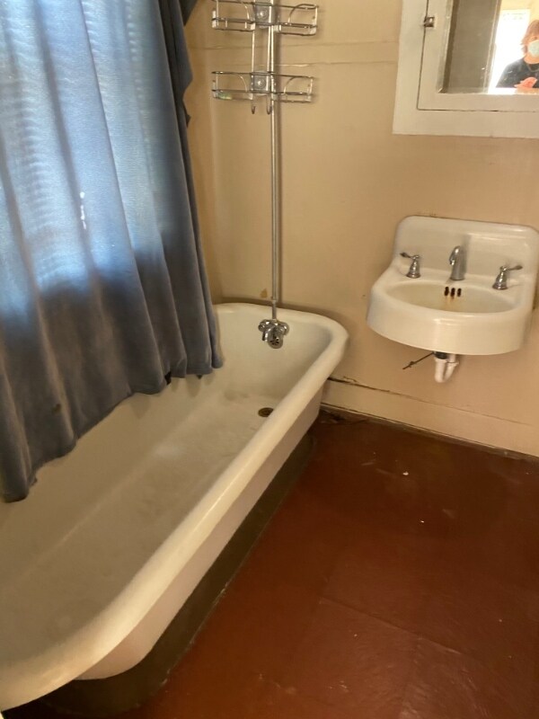 Foto principal - 131 Broadwater Ave