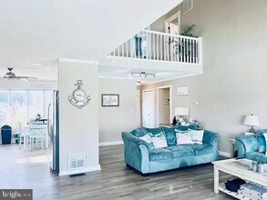 Building Photo - 1874 Merrimac Dr