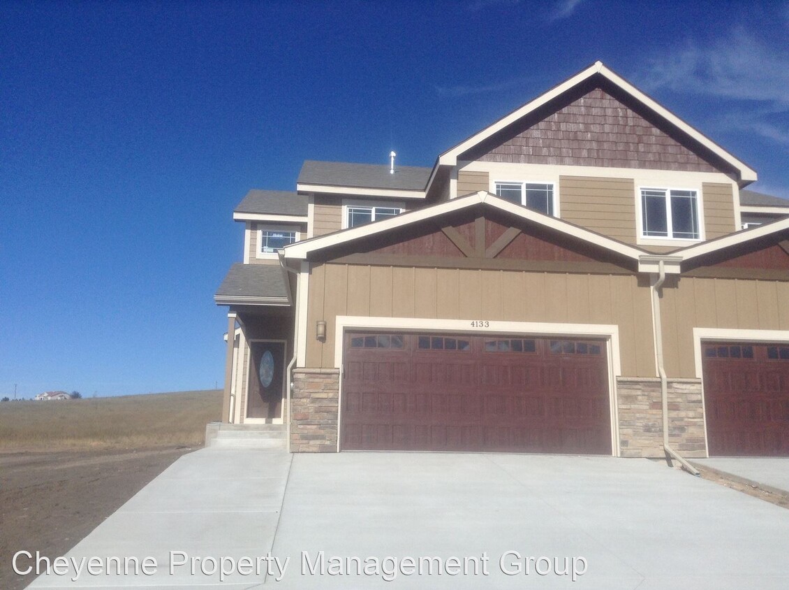 Primary Photo - 3 br, 2.5 bath House - 4133 Gunsmoke