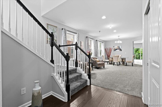 Foto del edificio - 49645 Hartwick Dr