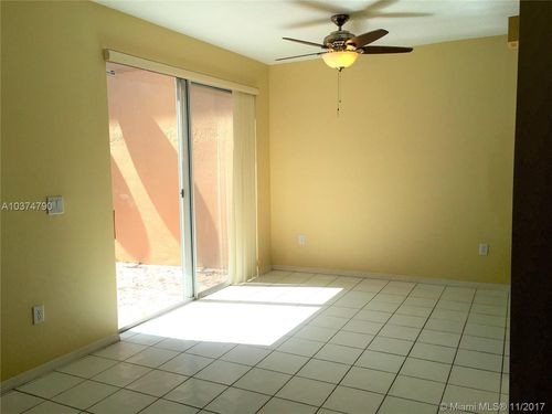 Building Photo - 1271 Yellowheart Way