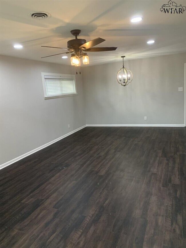 Foto del edificio - 4418 McCrory Ave